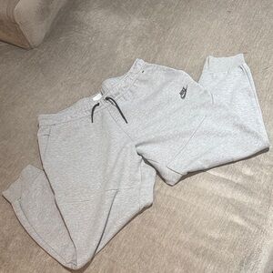 Nike Tech fleece joggers